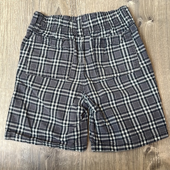 Gymboree shorts lot - Picture 3 of 6